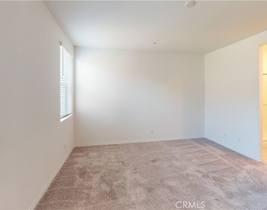 15166 Horizon Street - Photo Thumbnail 7