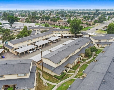 3700 Mountain Avenue - Photo Thumbnail 7