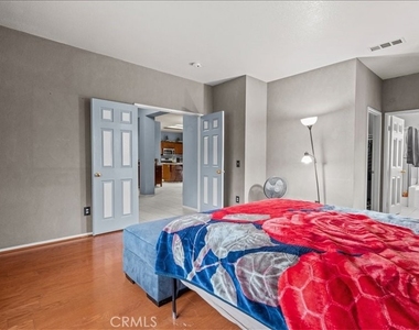 13541 Princeton - Photo Thumbnail 9
