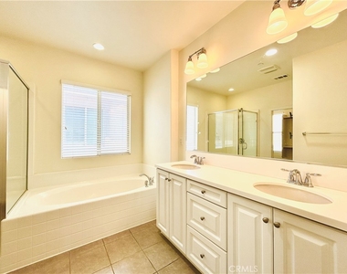 14513 Marquette - Photo Thumbnail 15