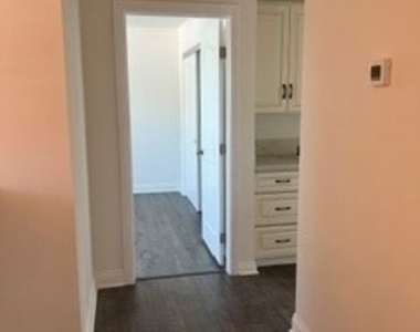 1473 S Rebecca Street S - Photo Thumbnail 8