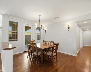 12422 Benton Drive - Photo Thumbnail 7