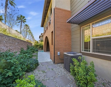 12422 Benton Drive - Photo Thumbnail 30
