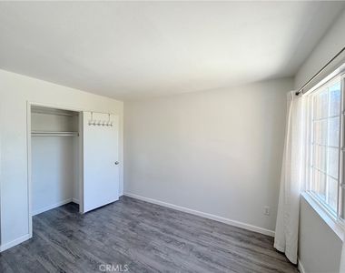 5948 Quiroz - Photo Thumbnail 17