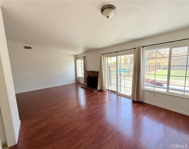 5948 Quiroz - Photo Thumbnail 7