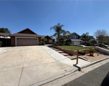 5948 Quiroz - Photo Thumbnail 3