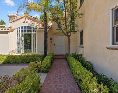 3450 Malaga Court - Photo Thumbnail 9