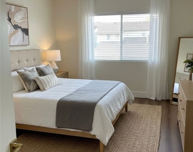 2255 Cahuilla Street - Photo Thumbnail 5