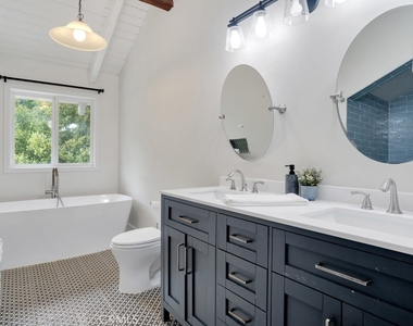 850 Country Club Drive - Photo Thumbnail 32