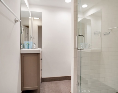 850 Country Club Drive - Photo Thumbnail 25