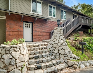 850 Country Club Drive - Photo Thumbnail 1