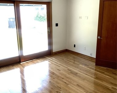 1718 Cleveland - Photo Thumbnail 28