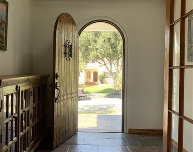1718 Cleveland - Photo Thumbnail 46