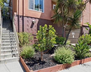 94 Bayo Vista Ave - Photo Thumbnail 45