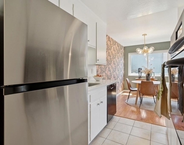 94 Bayo Vista Ave - Photo Thumbnail 24