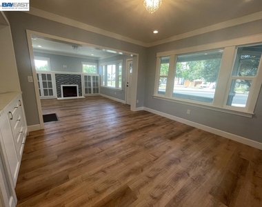 2593 East Ave - Photo Thumbnail 2