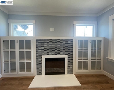 2593 East Ave - Photo Thumbnail 4