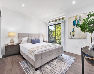 1458 Butler Avenue - Photo Thumbnail 9