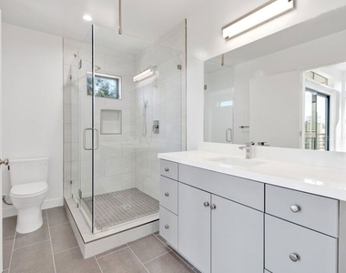 1458 Butler Avenue - Photo Thumbnail 26