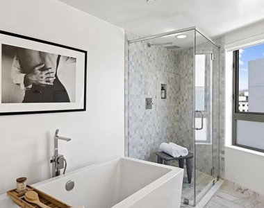 616 N Croft Avenue - Photo Thumbnail 8