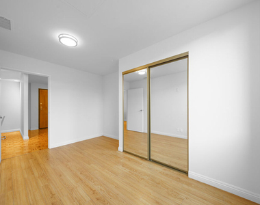 1601 N Fuller Avenue - Photo Thumbnail 16