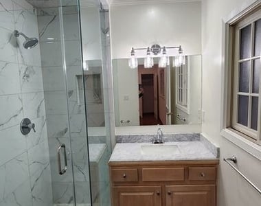 109 N Maple Drive - Photo Thumbnail 14