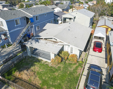 229 E 85th Street - Photo Thumbnail 15