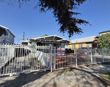229 E 85th Street - Photo Thumbnail 20