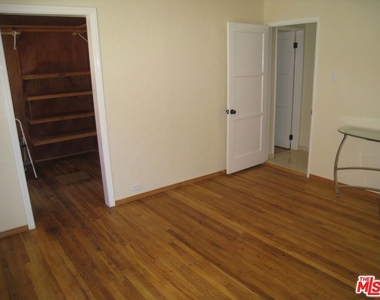 9814 Baden Avenue - Photo Thumbnail 15
