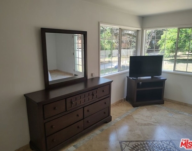 9814 Baden Avenue - Photo Thumbnail 35