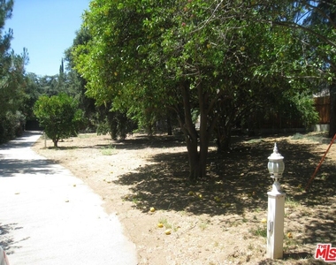 9814 Baden Avenue - Photo Thumbnail 7