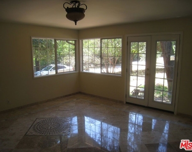 9814 Baden Avenue - Photo Thumbnail 8