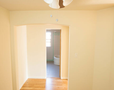 361 S Detroit Street - Photo Thumbnail 4