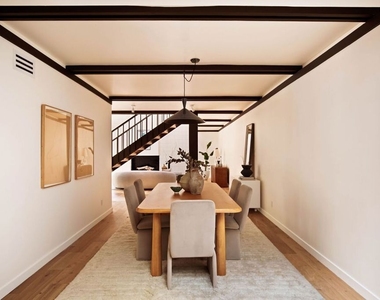 5649 Valley Oak Drive - Photo Thumbnail 12