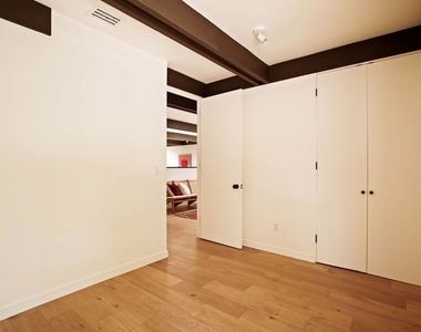 5649 Valley Oak Drive - Photo Thumbnail 37