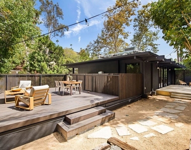 5649 Valley Oak Drive - Photo Thumbnail 42