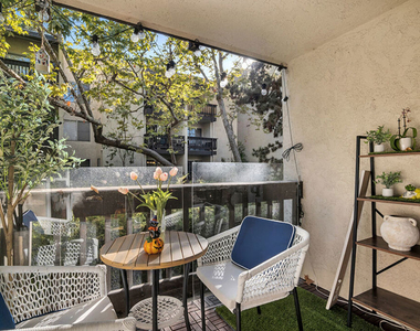 8106 Summertime Lane - Photo Thumbnail 7