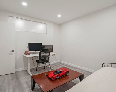 1100 Wilshire Boulevard - Photo Thumbnail 19