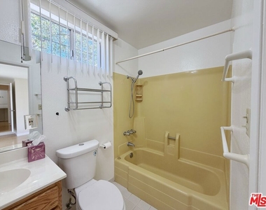 5431 Cartwright Avenue - Photo Thumbnail 21