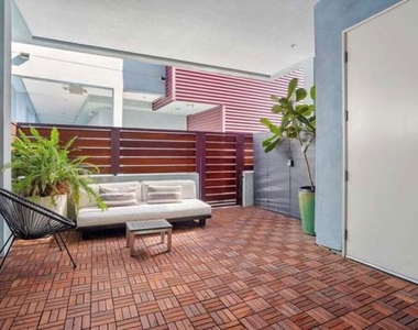 13346 W Washington Boulevard - Photo Thumbnail 14