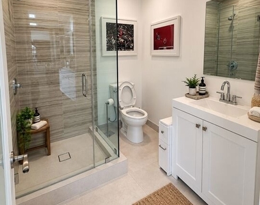 604 Trenton Drive - Photo Thumbnail 19