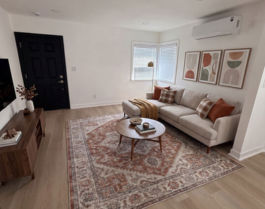 3531 W 113th Street - Photo Thumbnail 1