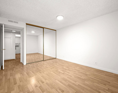 10535 Wilshire Boulevard - Photo Thumbnail 27