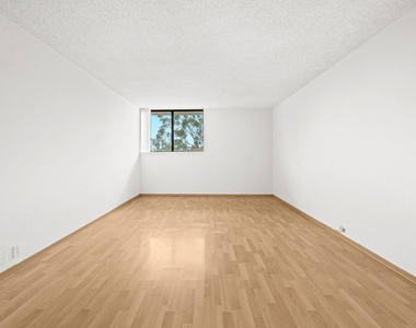 10535 Wilshire Boulevard - Photo Thumbnail 19