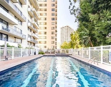 10535 Wilshire Boulevard - Photo Thumbnail 34