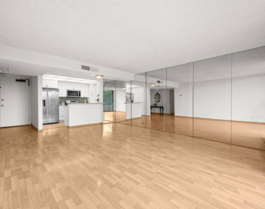10535 Wilshire Boulevard - Photo Thumbnail 15