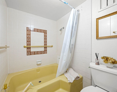 10535 Wilshire Boulevard - Photo Thumbnail 24