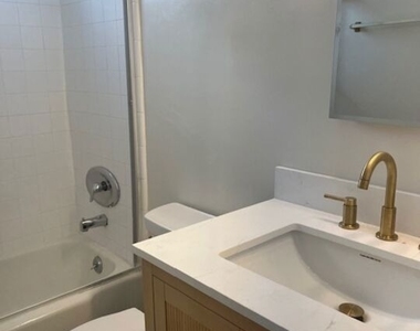 822 S Shenandoah Street - Photo Thumbnail 27