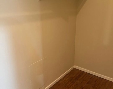 822 S Shenandoah Street - Photo Thumbnail 28