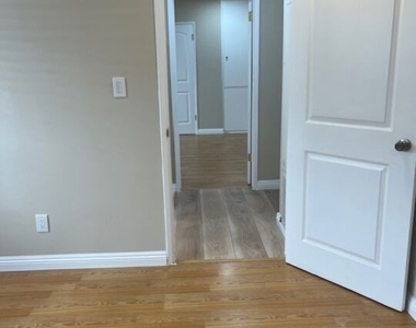 822 S Shenandoah Street - Photo Thumbnail 33